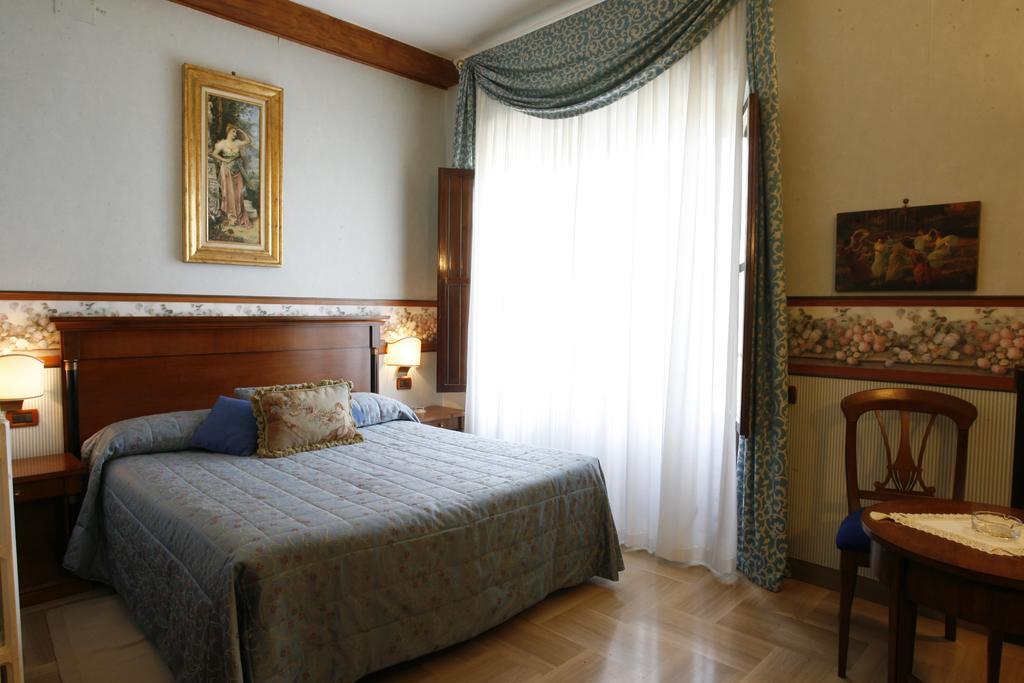Miralago Albano Laziale Cameră foto